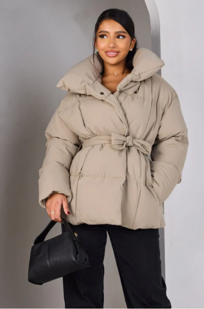 Short down jacket with belt