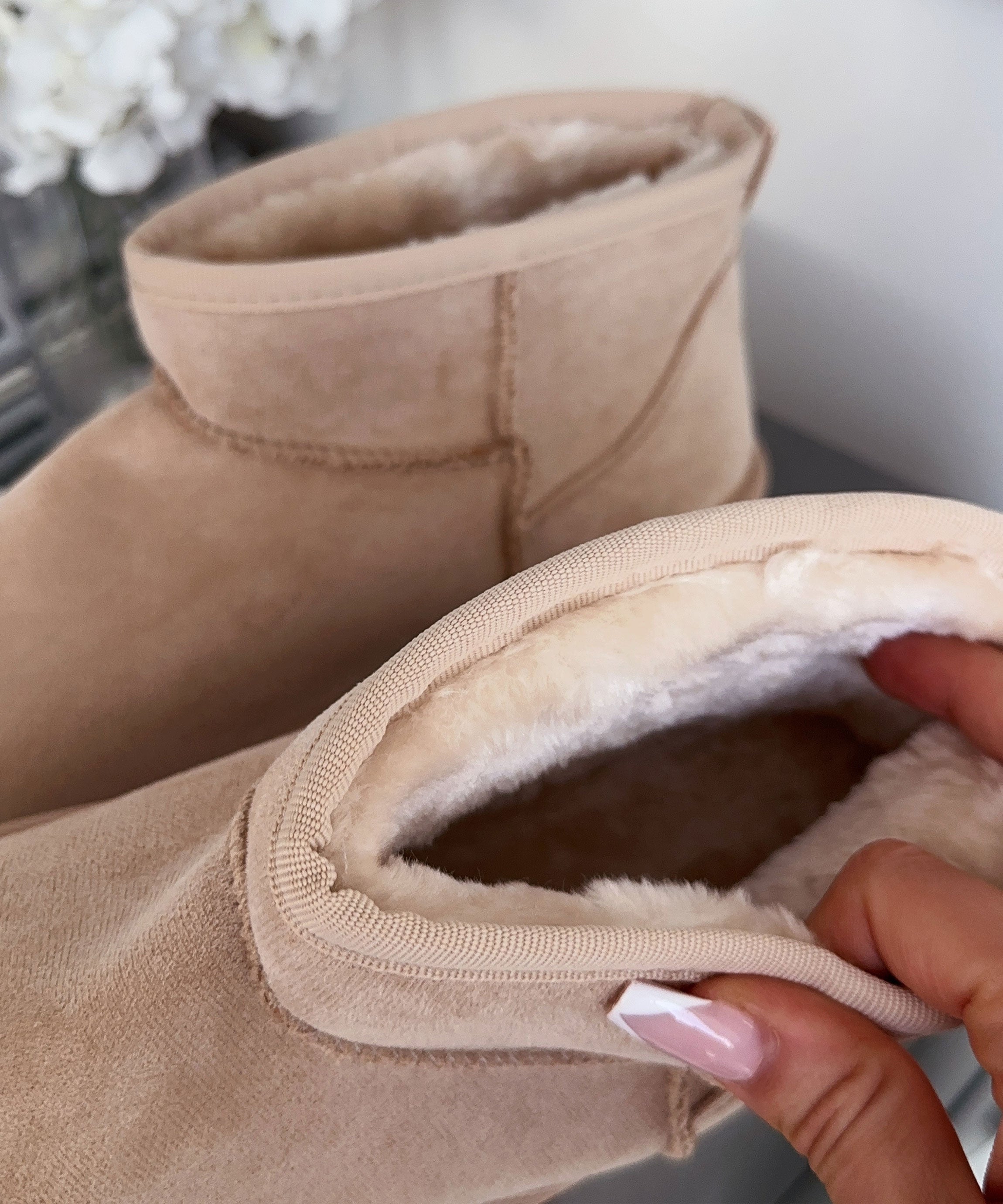 Beige platform ankle boots with lining