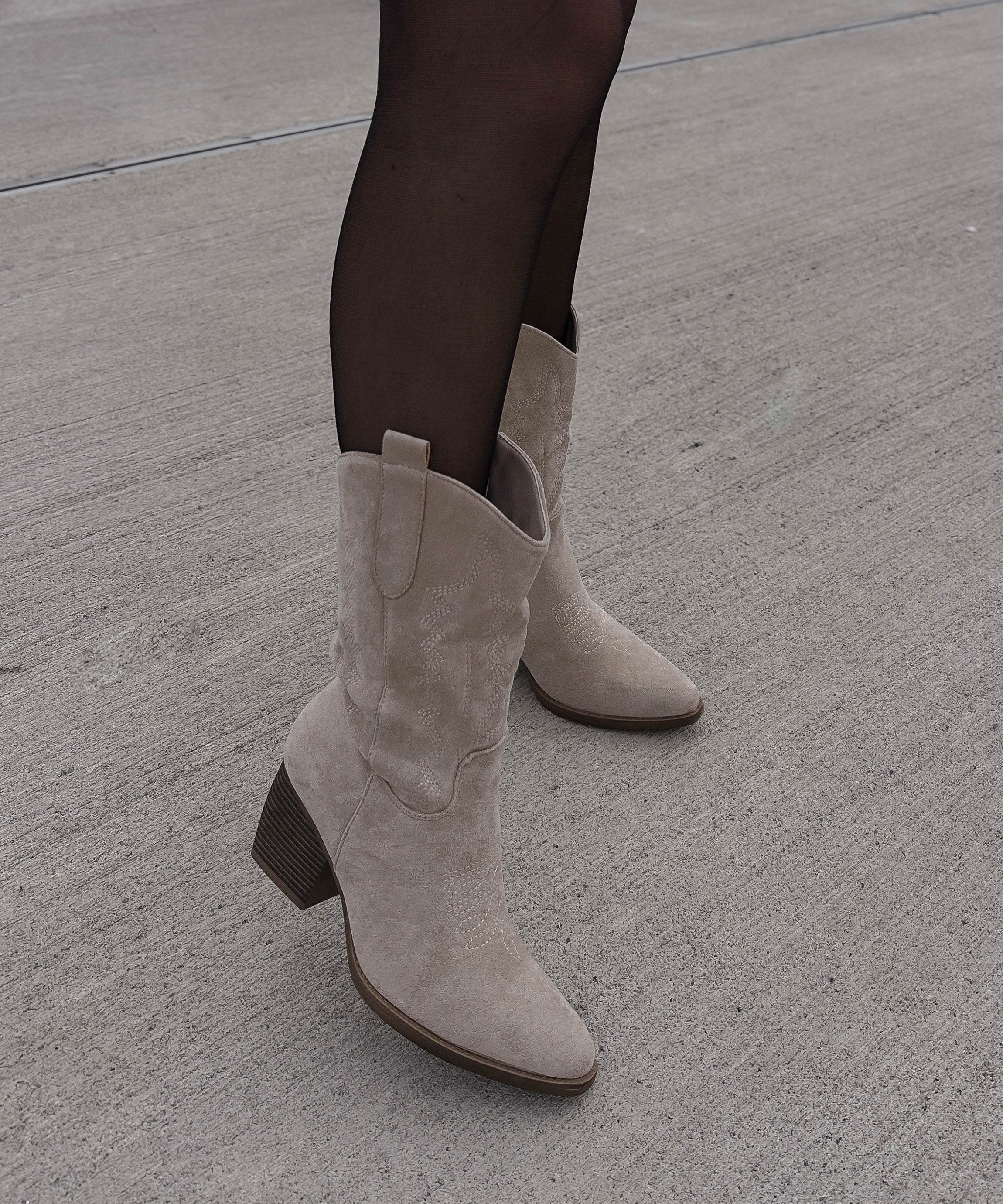 Beige mid-height cowboy boots Selenay