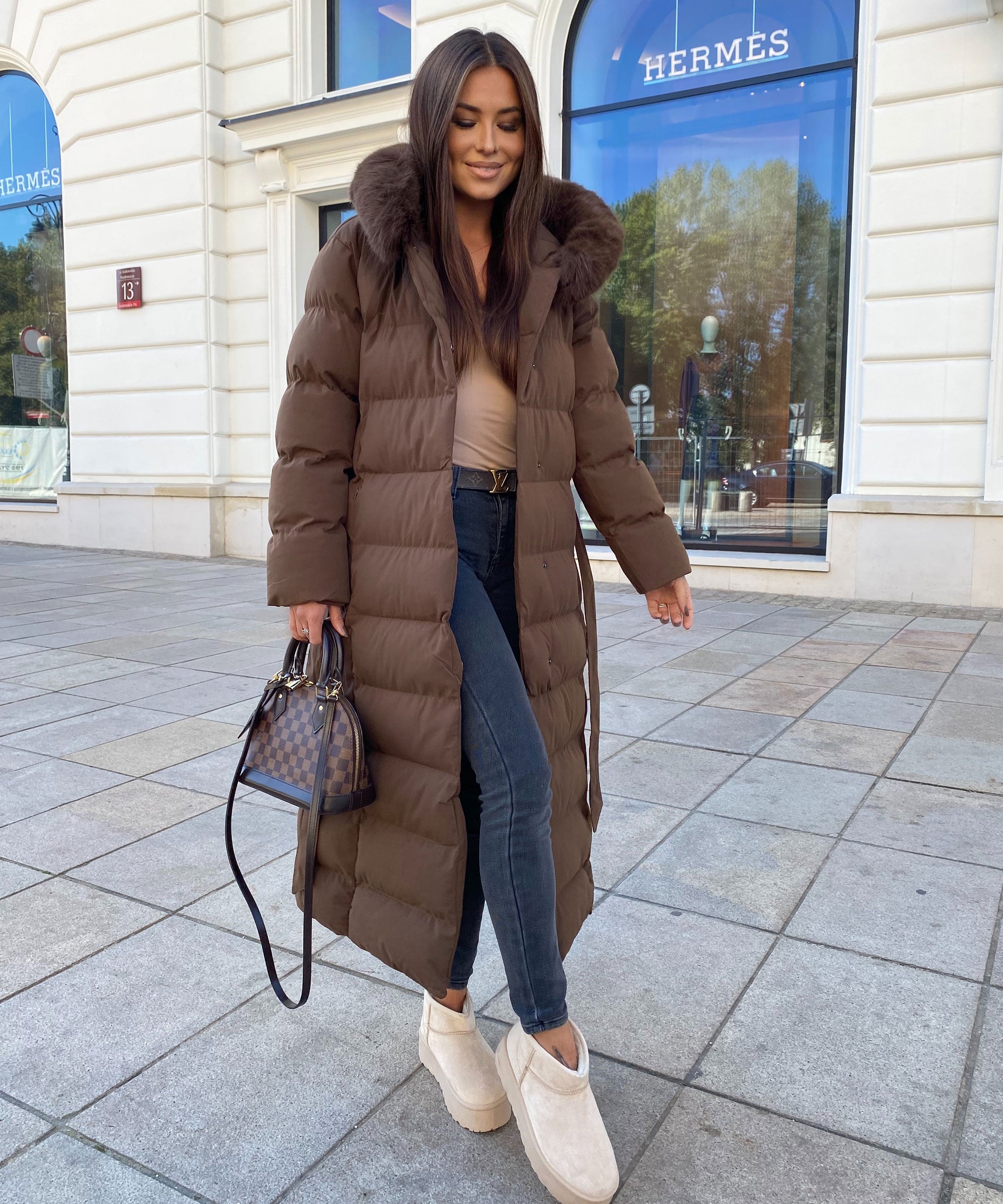 Beige platform ankle boots with lining